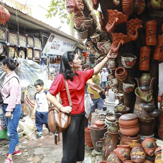 điểm du lịch làng gốm bát tràng